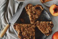 Warm Spiced Peach Crumble