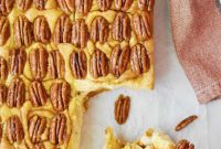 Pumpkin Spice Caramel Rolls