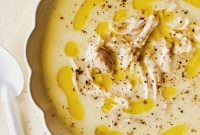 Zesty Greek Avgolemono Chicken Rice Soup