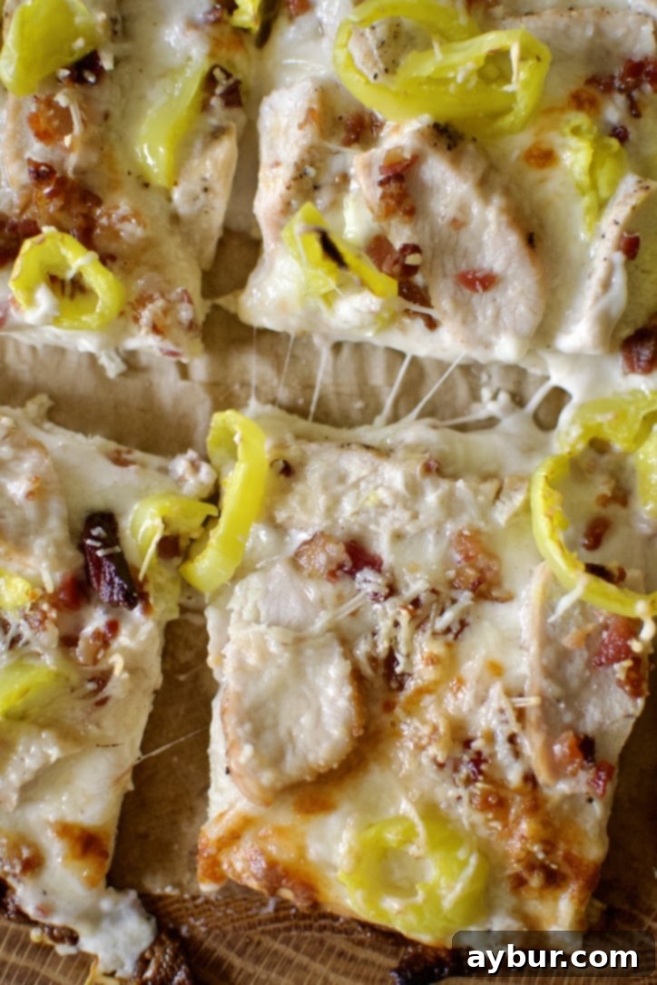 Creamy Garlic White Pizza 1 featured 24050 1