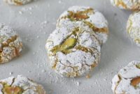 Pistachio Amaretti Delights