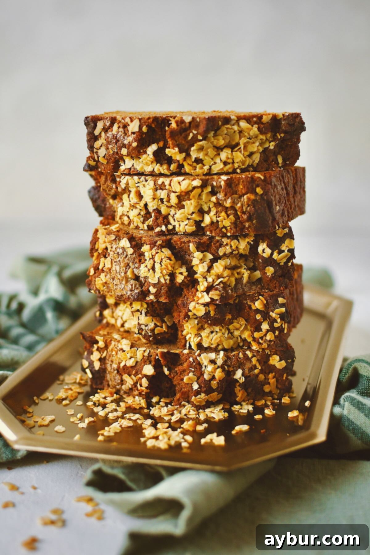 Traditional Irish Brown Bread 1 featured 26367