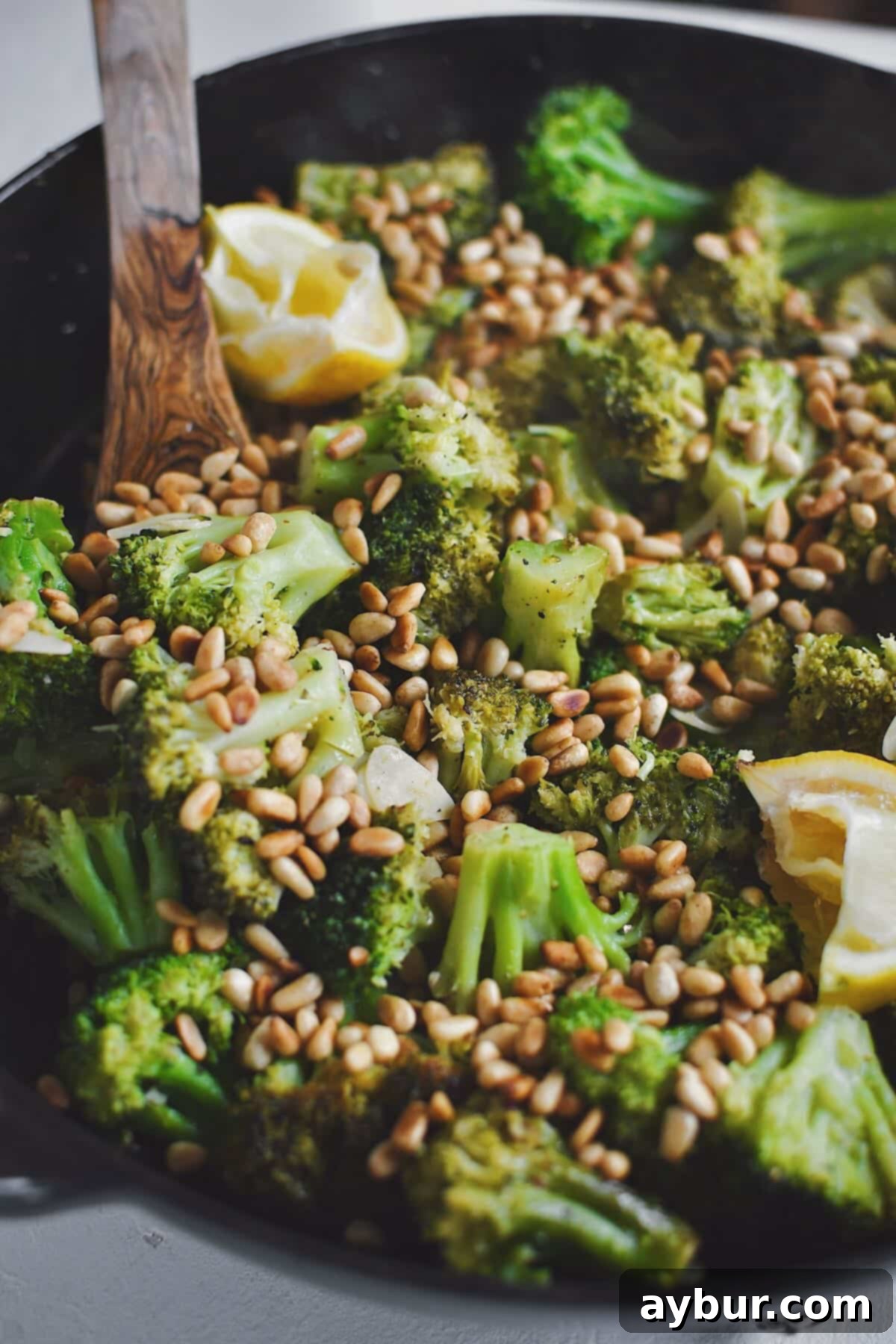 Sautéed Broccoli 1 featured 28078