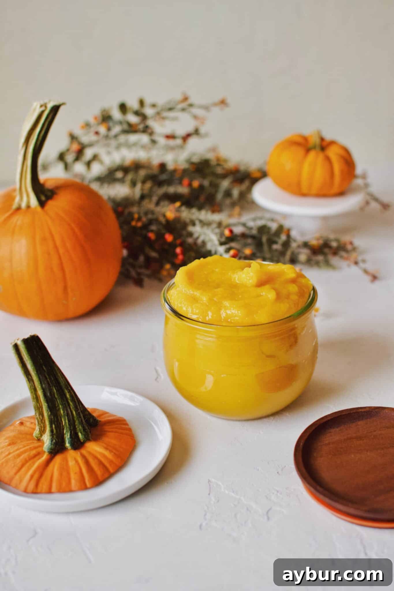Golden Homemade Pumpkin Puree 1 featured 6594