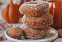 Pumpkin Spice Donuts
