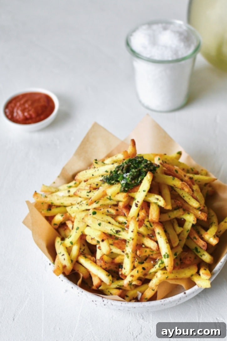 Truffle Fries 8 Baked French Fries tossed in truffle garlic paste.