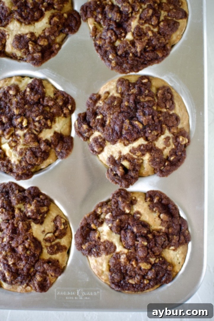 Golden Apple Crumb Muffins 10 Muffins after cooking.