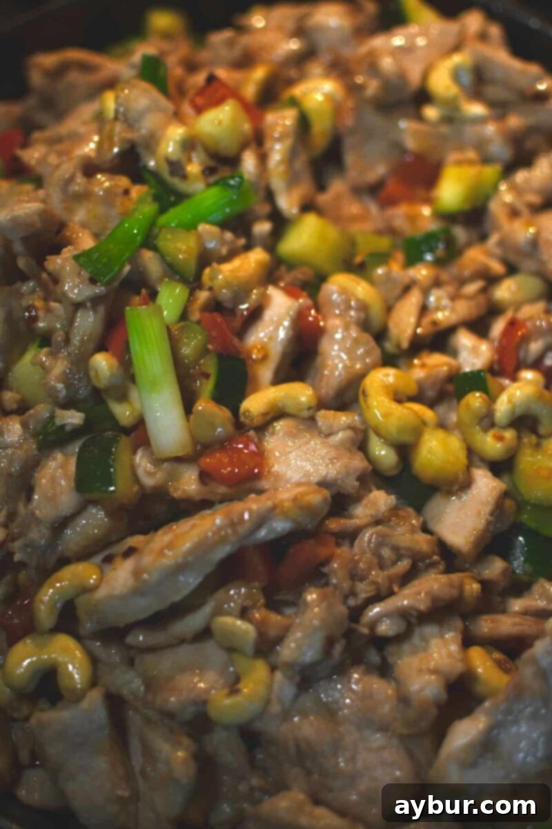 Chicken returned to the pan and bring the sauce to a boil to thicken with everything.