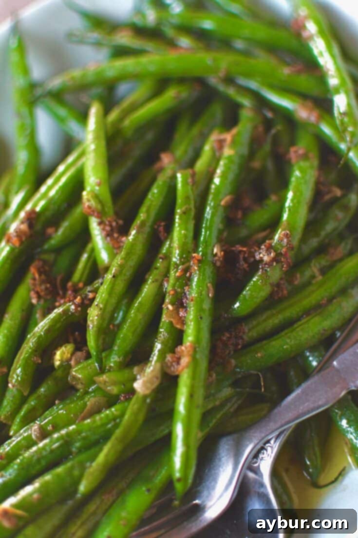 Sautéed Green Beans recipe finished and ready to be served