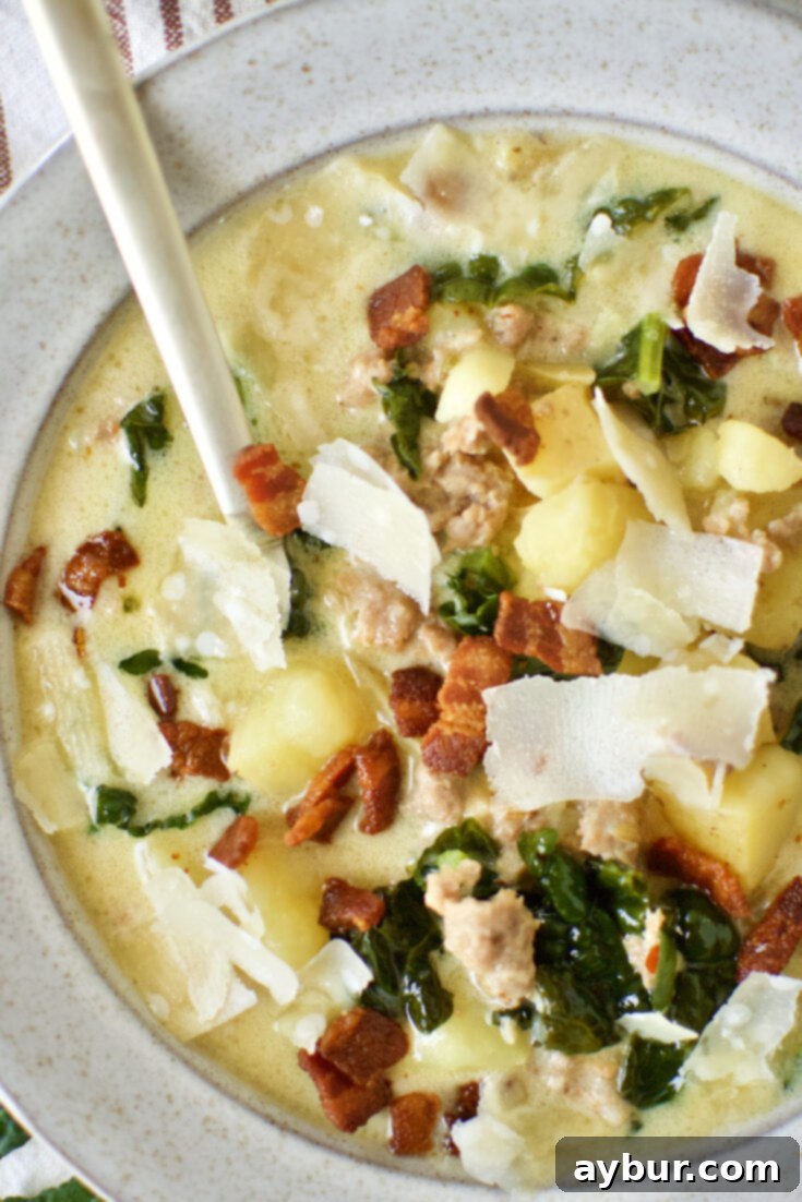 A Pinterest graphic for Zuppa Toscana (Kendell's Signature Recipe)